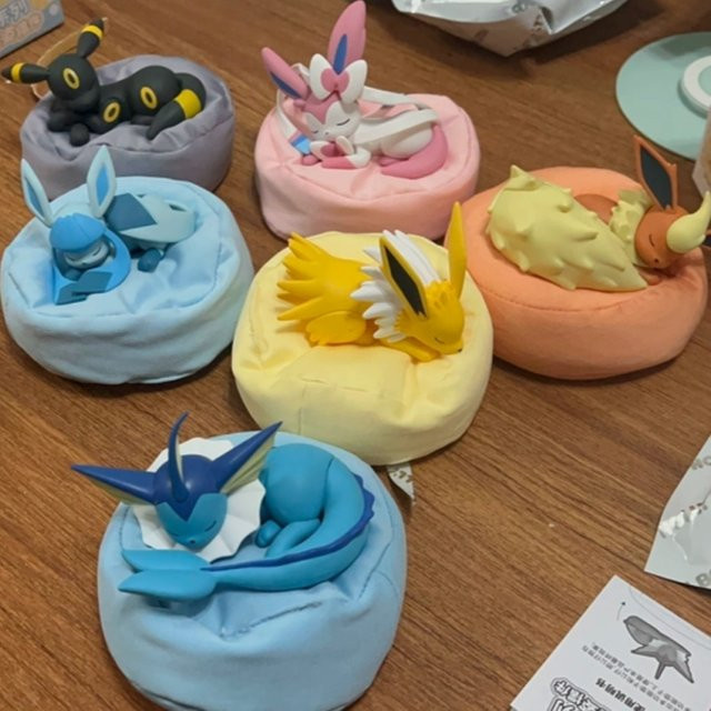 Bandai Pokemon Eevee Sleeping Series Blind Box Figur, Einzelfigur - Bild 1