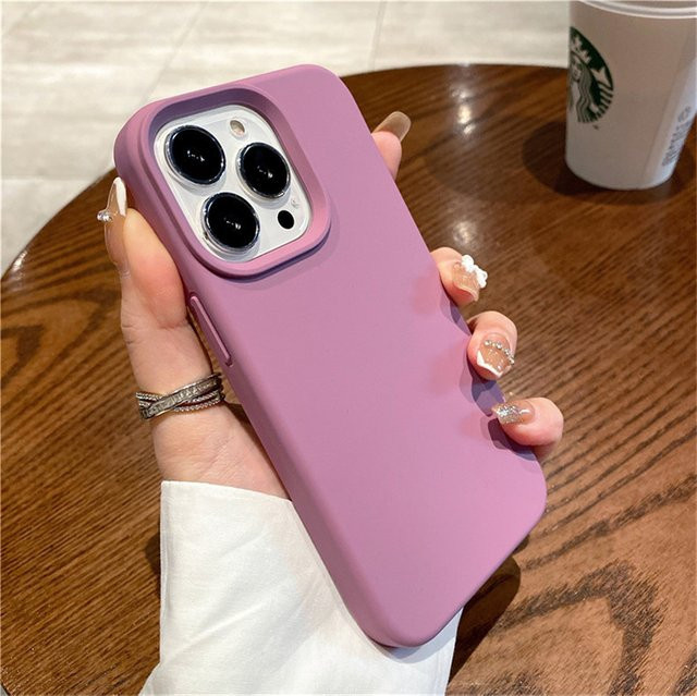 Luxuriöse Silikon-Handyhülle in Weiß für iPhone Modelle (iPhone 7 bis iPhone 15 Pro Max) als Soft Candy Cover - Bild 1