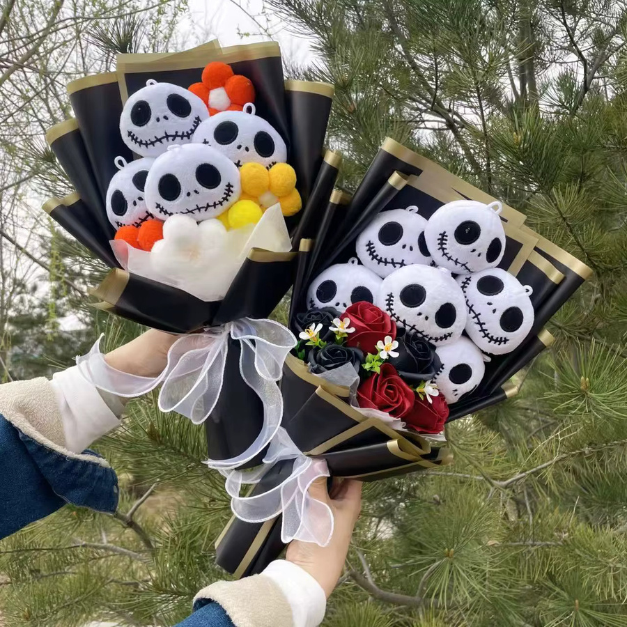 Disney Jack Skellington Plüschpuppe mit Blumenstrauß, Stofftier, Schwarz - Bild 1