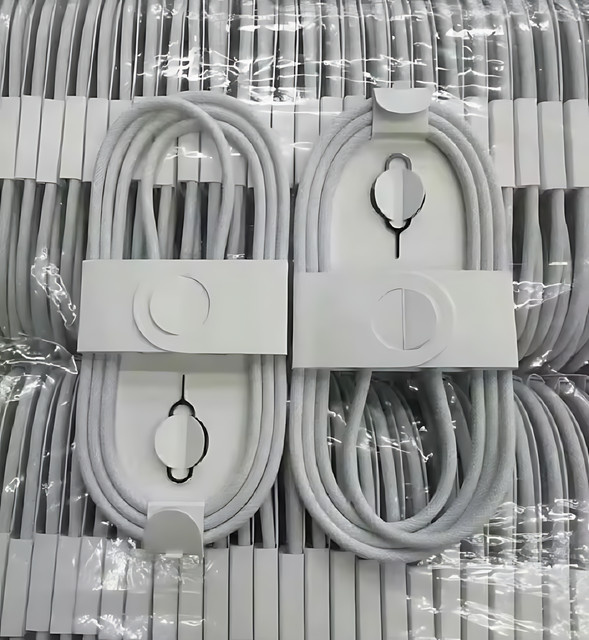 Keai USB-C auf Typ-C Schnellladekabel 60 W in Weiß für Apple iPhone 11 bis 16 Pro Max Plus - Bild 1
