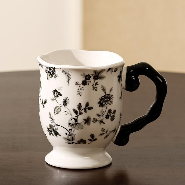 Kreative Keramiktasse mit Haustier-Cartoon-Design in Weiß, 400 ml - Bild 1