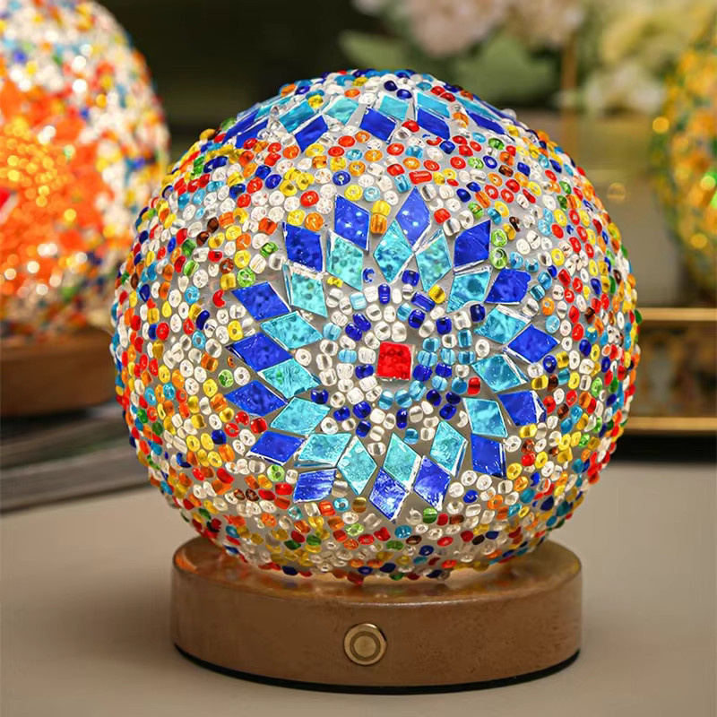 Lyfs LED Schreibtischlampe im Boho-Stil mit Glasmalerei und USB-Anschluss, dimmbar, Mehrfarbig - Bild 4