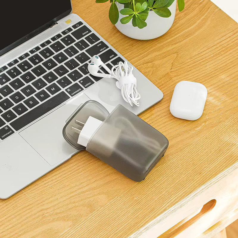 Tragbare Datenkabel-Aufbewahrungsbox als Desktop-Kabel-Organizer aus Kunststoff, transparent und weiß, staubdichte Kabelbox mit mehreren Fächern für Ladekabel und Drähte - Bild 2