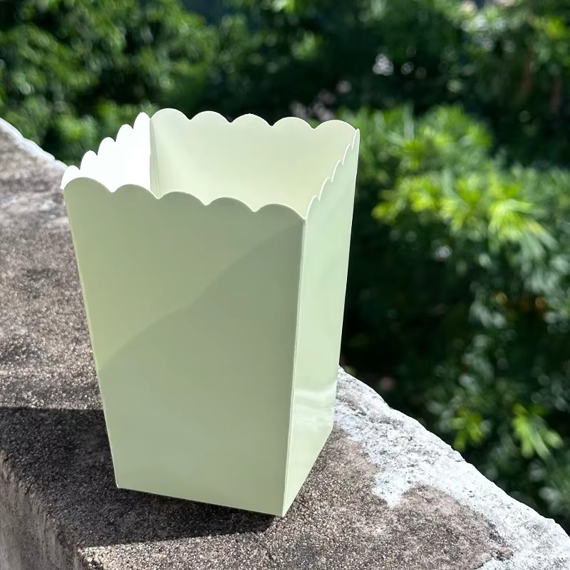 6-teiliges Set Popcorn-Boxen aus Kraftpapier in Braun und Lila für Partys und Hochzeiten - Bild 2