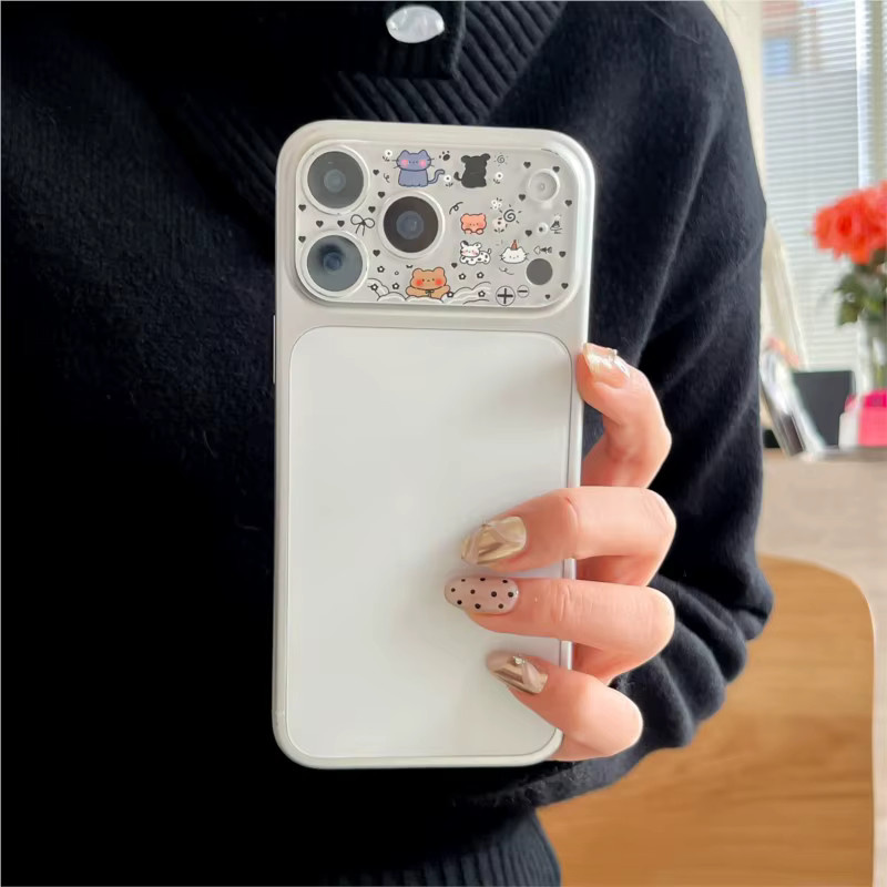 Objektivschutz mit Cartoon-Tier-Design für iPhone 17 Pro und iPhone 17 Pro Max in Transparent - Bild 2