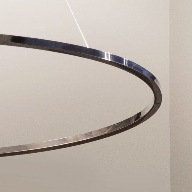 Nemo Lighting Ellisse Triple LED-Pendelleuchte aus poliertem Aluminium in Silber mit warmweißem Licht (2700K) - Bild 1