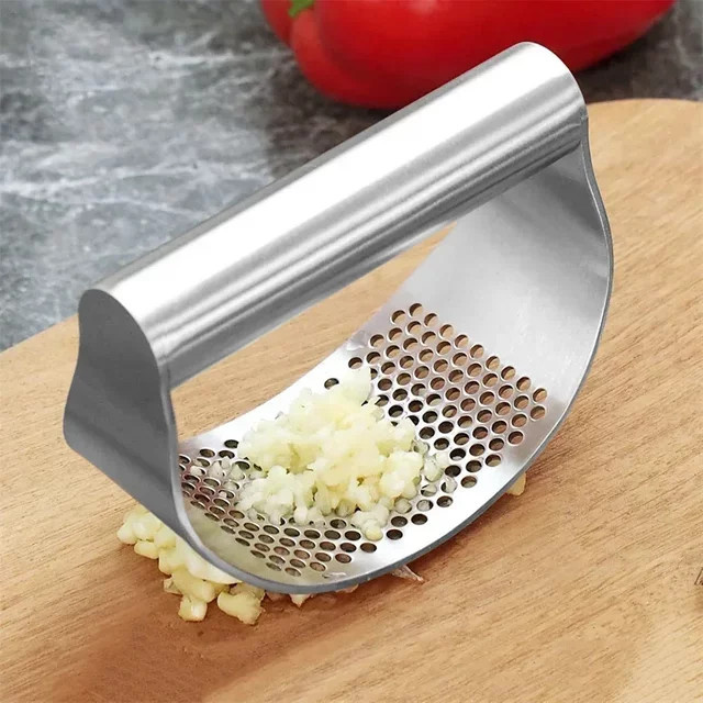 CZSAE Knoblauchpresse aus Edelstahl in Silber als manueller Knoblauch- und Ingwer-Presser für die Küche - Bild 1