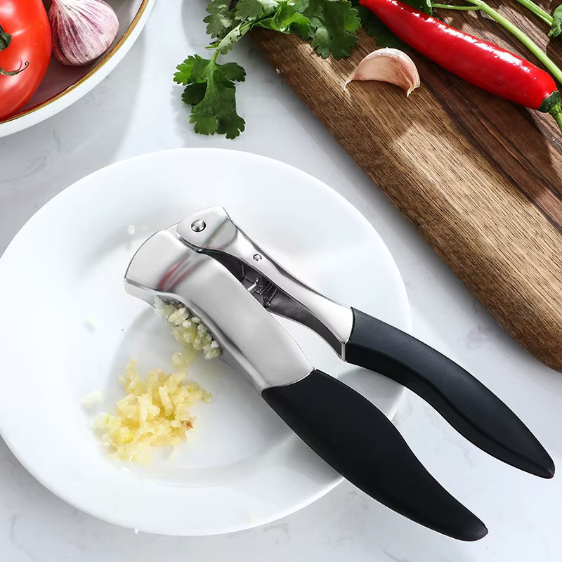 Edelstahl Knoblauchpresse und Ingwerpresse in Silber für die Küche - Bild 2