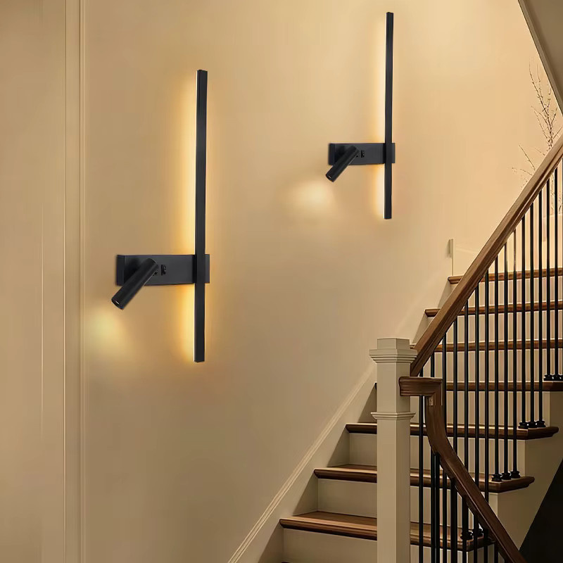 Vikotou LED-Wandleuchte in Schwarz mit Up-Down-Effekt und Spotlight für den Wohnbereich - Bild 3