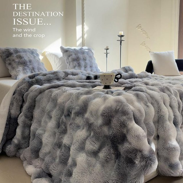 Dola Bubble Plüsch Doppelseitige Decke in Beige/Grau, superweicher dicker Fleece Überwurf, B/H: 130 x 160 cm - Bild 1
