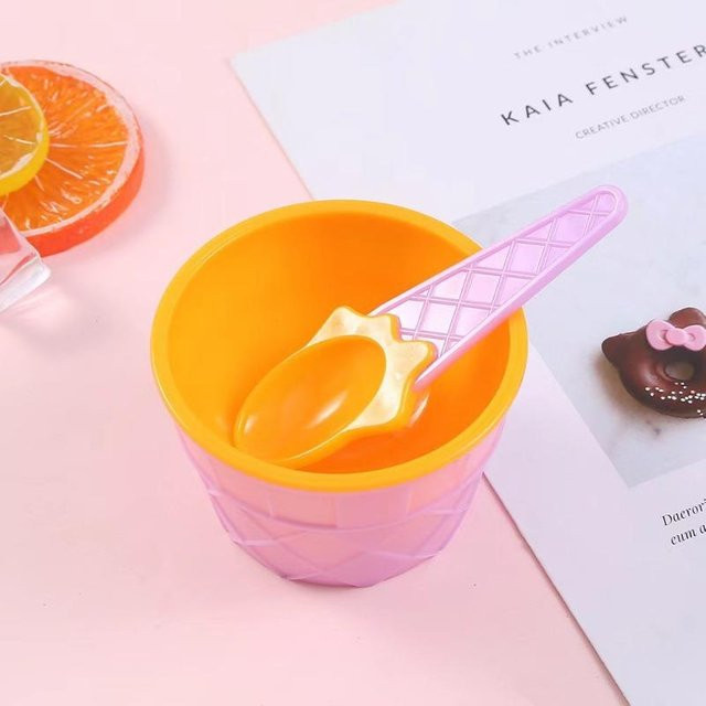 The Red Sun Eisbecher und Löffel Set in Orange aus Kunststoff für Dessert und Eisparty - Bild 1