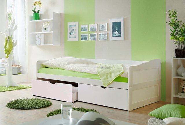 TiCAA Sofabett Melanie aus massiver Kiefer in Weiß inklusive Matratze und Rollrost - Bild 1