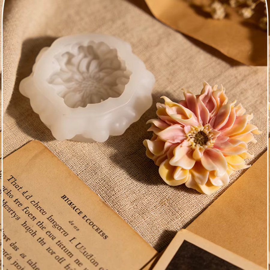 Fiesta Silikonform für Blumen-Dekorationen zum Backen von Schokolade, Kuchen und Keksen - Bild 2