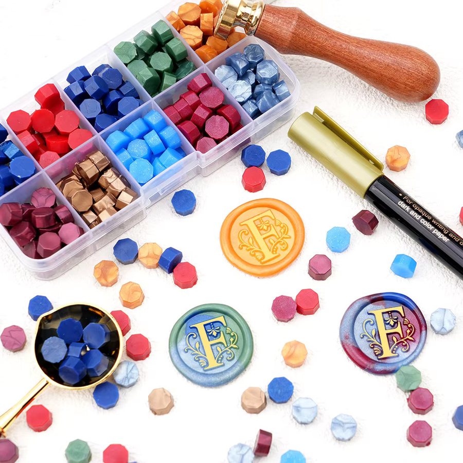 QWELL Wachssiegel-Stempelset mit 26 Buchstaben A-Z und 200 Siegelwachsperlen in Multicolour für Vintage-Dekorationen und Hochzeiten - Bild 4