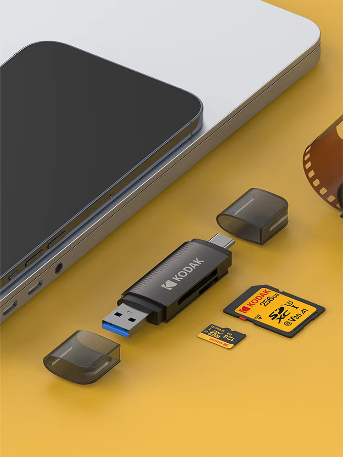 Kodak 4-in-1 USB-C SD/TF Kartenleser mit USB 3.0 für PC und Laptop in Schwarz - Bild 3