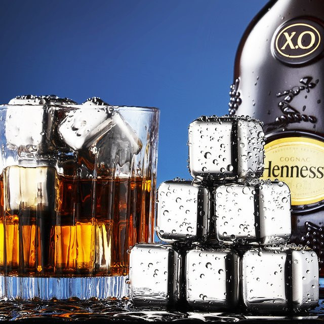 Wiederverwendbare Edelstahl-Eiswürfel aus 304er Metall in Silber, quadratisch, für eine schnelle Kühlung deiner Getränke - Bild 1