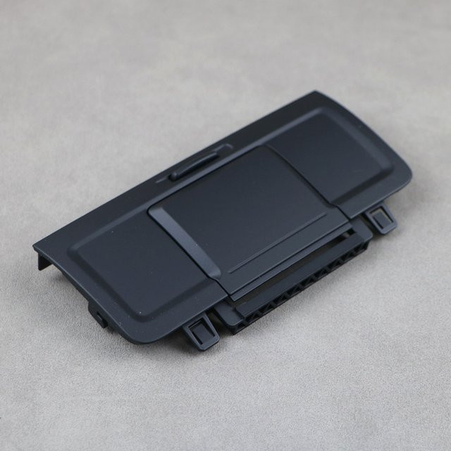 Shake Light Abdeckung für hintere Armlehnen und Zigarettenanzünder in Schwarz für VW Passat B6 B7 und CCM - Bild 1