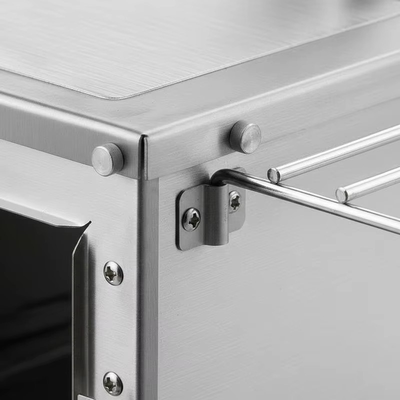 Tragbarer Edelstahl Campingofen für Outdoor-Kochen und Heizen in Schwarz und Silber mit Kaminrohren und Handschuhen - Bild 3