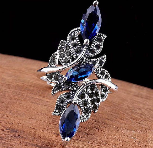 Huitan Ring Damen, Silber, Zirkonia, Marquise-Design - Bild 1