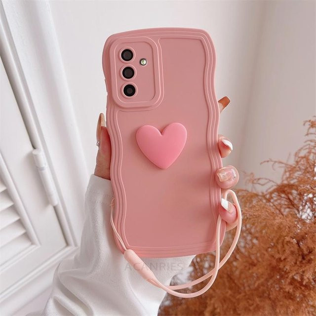 Gewellte Silikonhülle mit Liebesherz und Lanyard für Samsung Galaxy A16 A26 A36 A56 A15 A25 A35 A55 5G A06 A34 5G in Pink - Bild 1