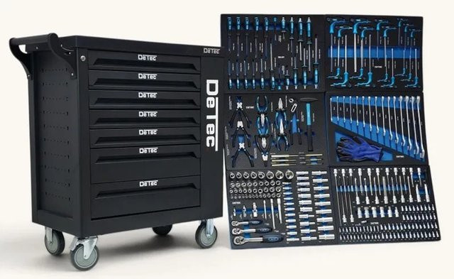 DeTec Chrono Werkstattwagen Schwarz mit 7 Schubladen, 6 gefüllten Werkzeugkästen und abschließbarer Metallkonstruktion sowie hochwertigen Schaumstoff-Werkzeugeinlegern - Bild 1