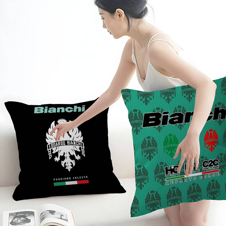 B-Bianchis Anime Fahrrad Logo Kissenbezug aus Peach Skin, Multicolor, 45 x 45 cm - Bild 1