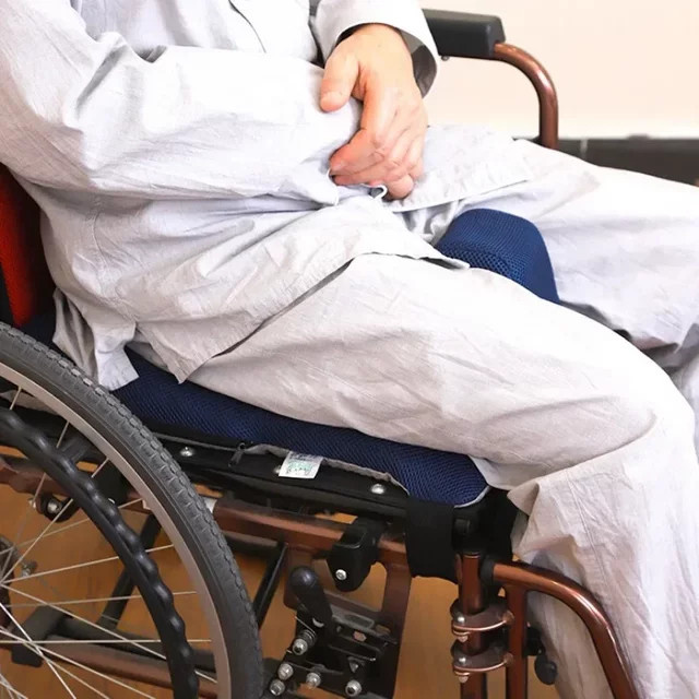 Yuwell Rollstuhl Sitzkissen Anti-Rutsch in Blau zur Dekubitusprophylaxe für Senioren - Bild 1