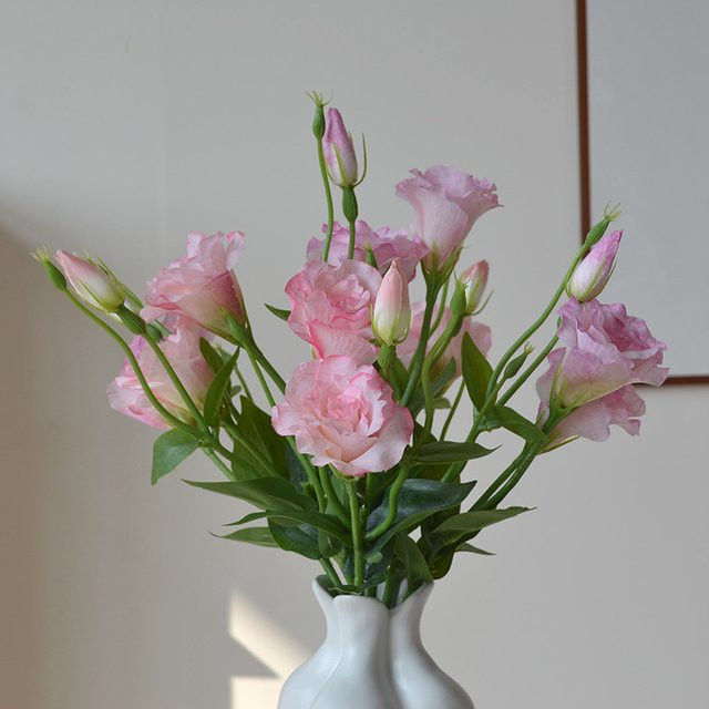 5 Stück künstliche Lisianthus Blumen von LINANUO in Pink, 3-köpfige Eustoma aus Textil für Hochzeitsdekoration und Tischdekoration - Bild 1