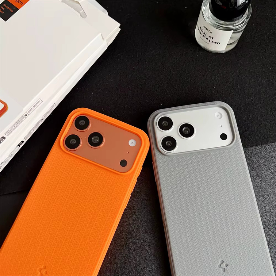 Spigen Soft Case für iPhone 18 17 16 15 14 13 12 Pro Max Plus Air MagSafe Magnetisches Kabelloses Laden Stoßfeste Hülle in Orange - Bild 2