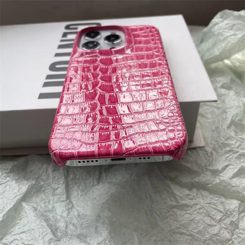 QianYueRui Handyhülle mit Krokodilmuster in Rot für iPhone 16 Pro, 15 Pro Max, 14 Pro, 13, 12, 11 und XR mit Anti-Drop Hard Schutzhülle - Bild 4