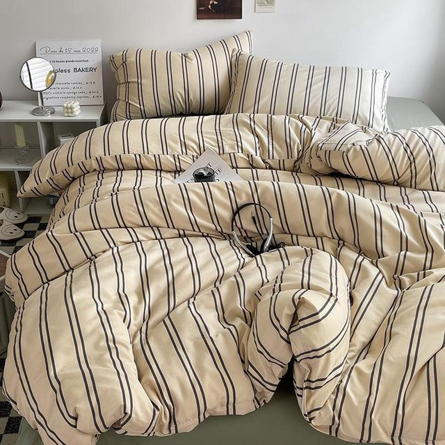 Bin Chi Textiles Gestreiftes Bettwäsche-Set in Beige mit Bettbezug, Kissenbezügen und Bettlaken aus Mikrofaser und Polyester - Bild 1