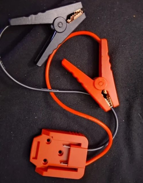 Parkside Auto-Starthilfe Adapter für X20V und Ozito 18V Li-Ionen-Akkus, Notfall-Stromkit in Rot - Bild 1