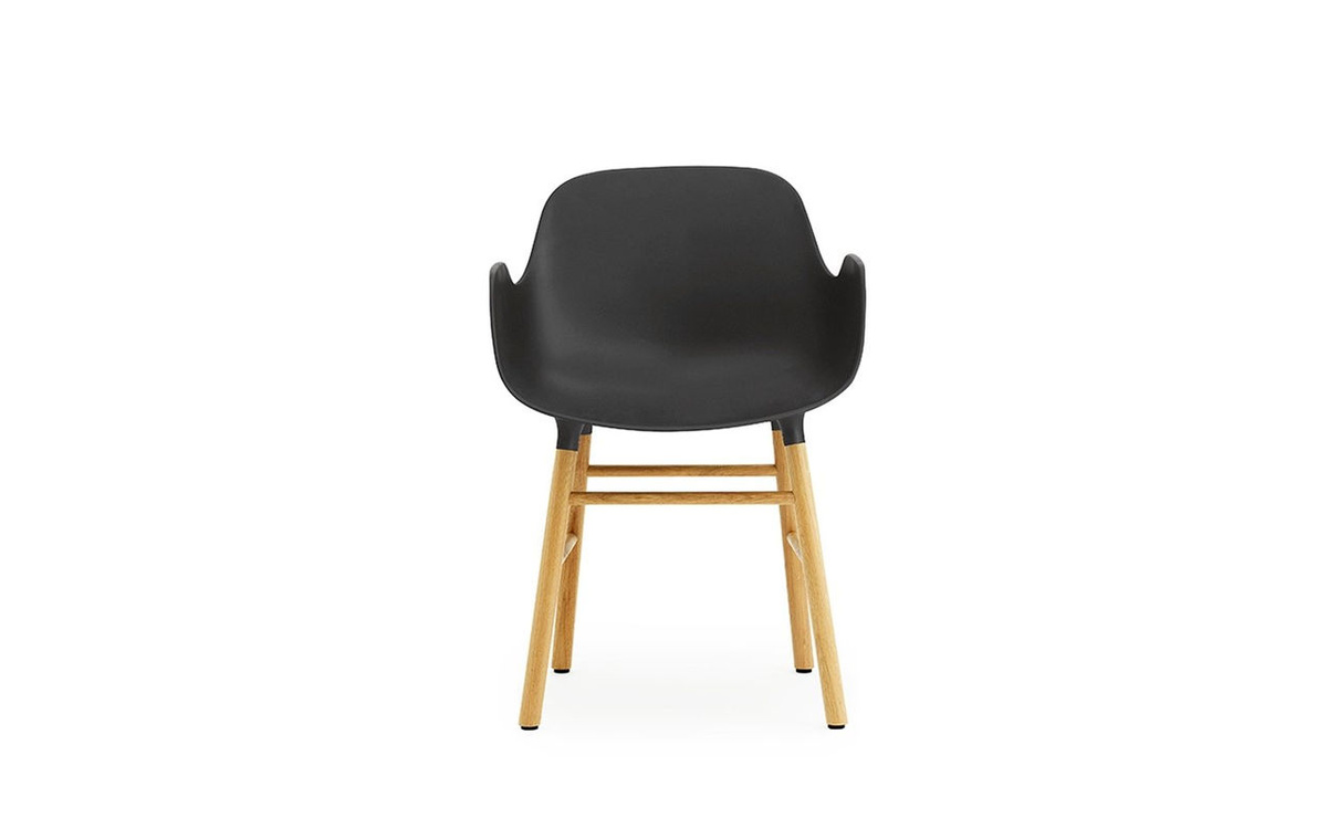 Normann Copenhagen Form Armlehnstuhl mit Kunststoffschale und Holzgestell in Schwarz - Bild 2