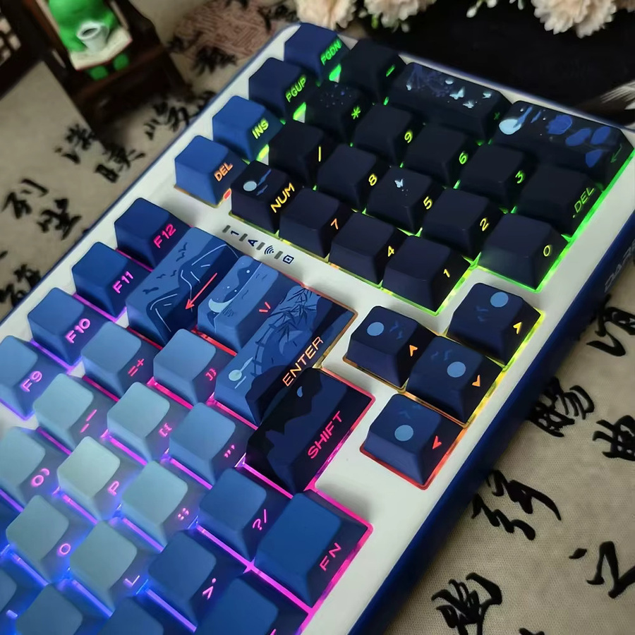 Bright Moon Keycaps Set für mechanische Tastaturen in Cherry Profil mit Dye-Sub Double Shot und Seitenbeschriftung für Hintergrundbeleuchtung, Farbe: Blau - Bild 4