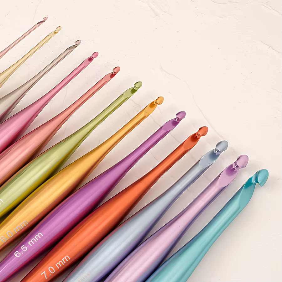 12-teiliges Häkelnadel-Set aus Aluminiumlegierung mit ergonomischem Griff in Multicolour, Größen 3,0–10,0 mm zum Basteln und Stricken - Bild 3