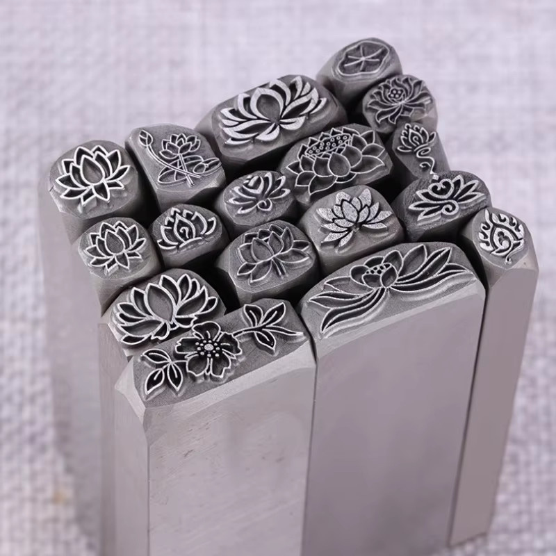 Lotus Blume Metallstempel in Silber für Schmuckherstellung und Lederhandwerk aus Stahl - Bild 3