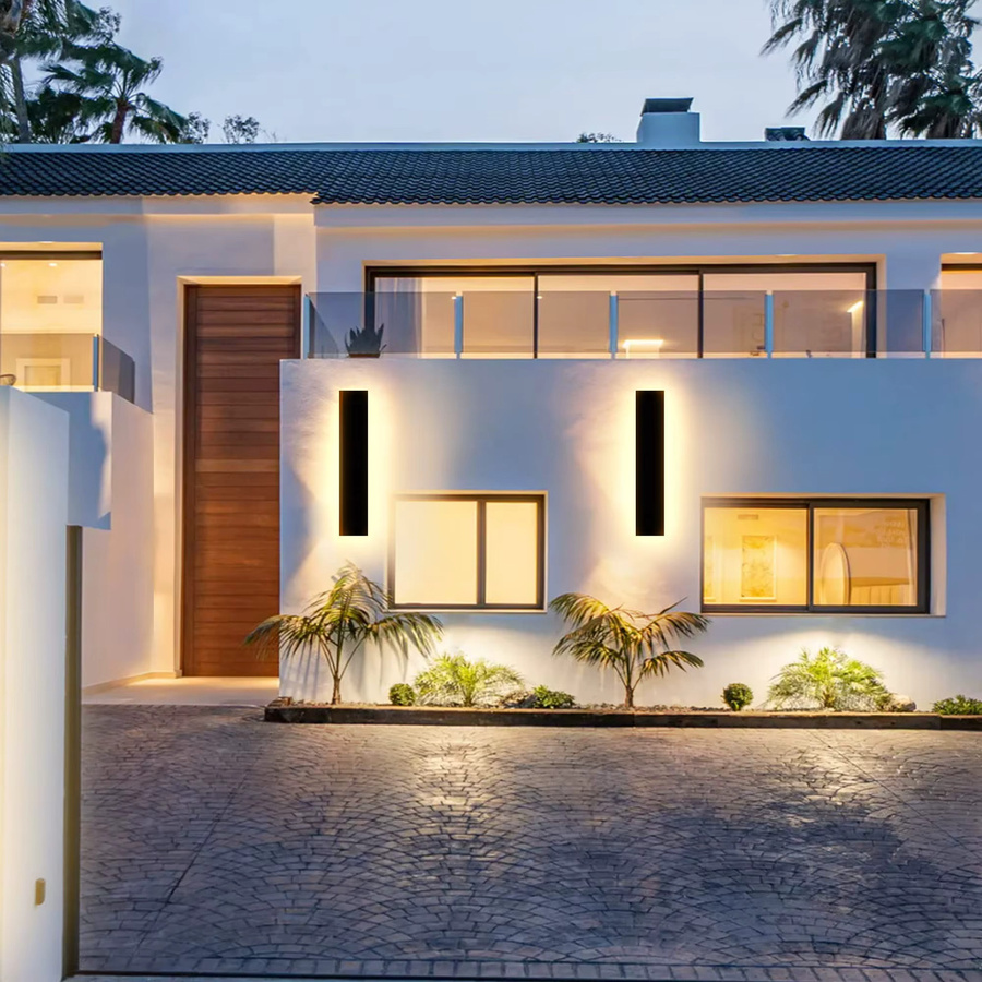 Moderne LED Außenwandleuchte IRALAN in Schwarz mit IP65 Wasserschutz für Garten und Veranda - Bild 3