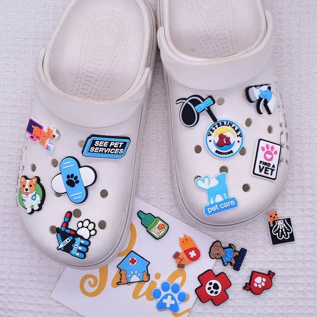 Happye&TiTi Schuh-Charms, Tierpflege-PVC, Hund, Clog-Schnallen-Dekorationen - Bild 1