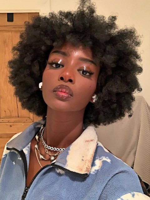Wig Queen Afro-Locken-Echthaarperücke mit Pony, Schwarz, Unisex - Bild 1