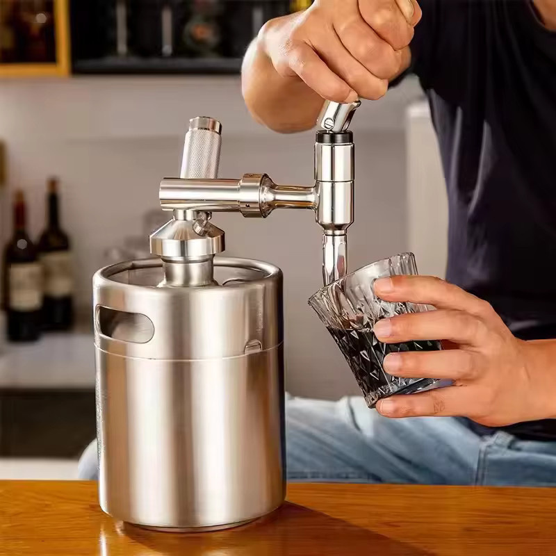 ELECQUEEN Nitro Cold Brew Coffee Barrel mit Zapfhahn, Mini-Growler-Set in Silber, 2 l oder 3,6 l - Bild 2