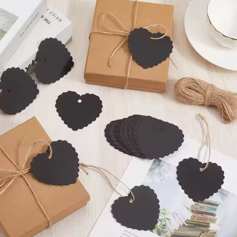 ZYF Herzförmige Kraftpapier-Etiketten zum Aufhängen, 100 Stück, Blanko Beschriftungsetiketten für DIY-Bastelarbeiten, Farben: Schwarz, Weiß, Braun - Bild 3
