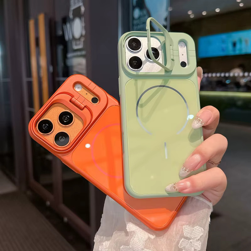 SUNWARD Magnetische Glas-Klapphülle mit Kameraständer für iPhone kompatibel mit MagSafe Wireless Charging in Gold und Orange - Bild 1