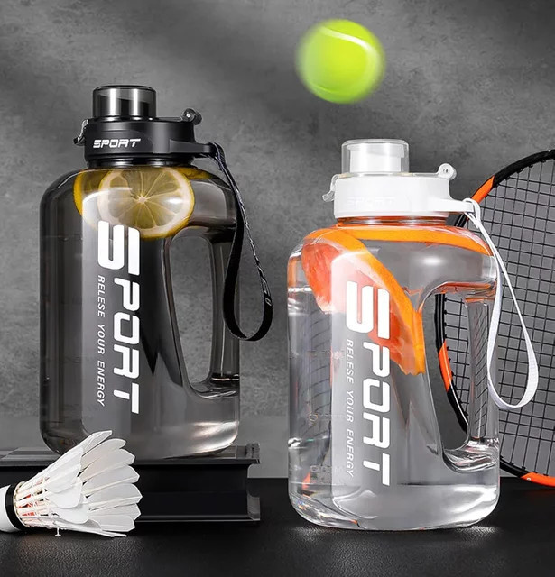 BPA-freie Wasserflasche mit Strohhalmdeckel für Sport und Camping in Pink Transparent - Bild 1