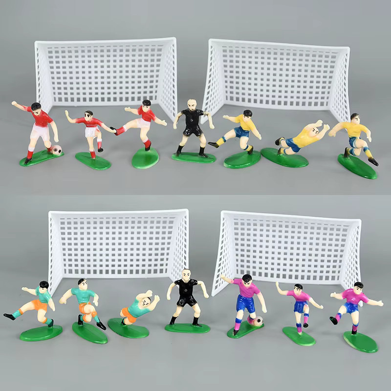 YONGSNOW Fußball Geburtstag Kuchen Topper, Fußballplatz Spieler Puppe - Bild 3