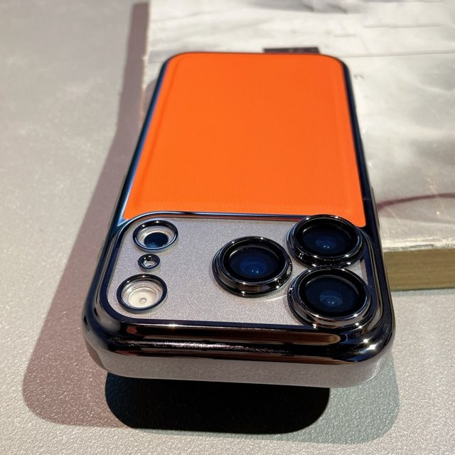Stoßfeste Leder-Rüstungshülle mit transparenter Beschichtung für iPhone 17, 16, 15 Pro Max, 17 Pro Max und 16 Pro in Orange - Bild 1