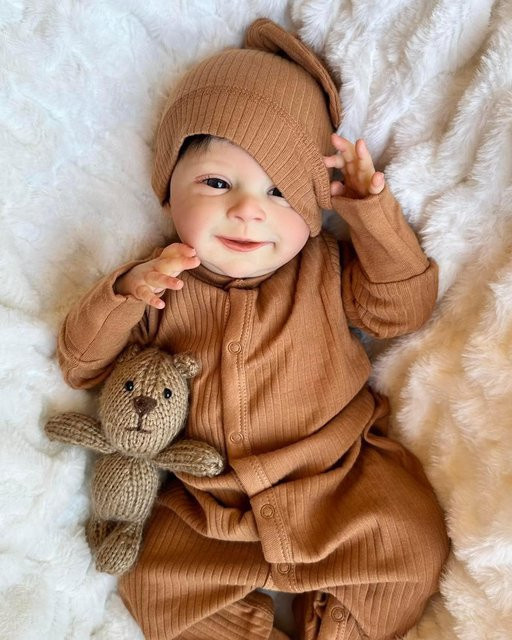 NPK Sebastian Neugeborene Babypuppe Reborn, 49cm, weicher Kuschelkörper - Bild 1