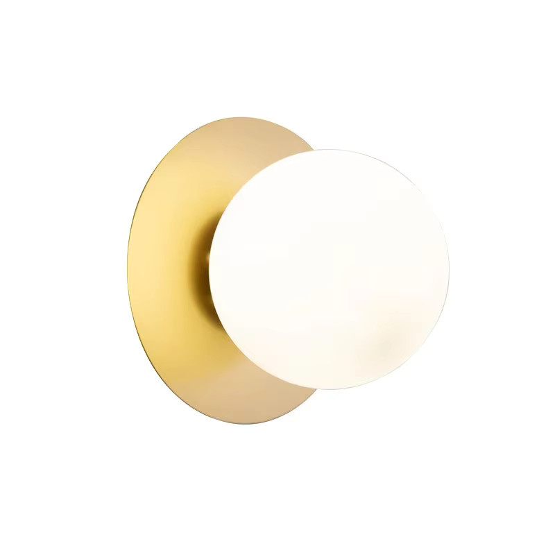 TRAZOS Wandleuchte im minimalistischen Design aus Metall und Glas in Gold mit weißem Globus für Schlafzimmer, Wohnzimmer und Flur - Bild 3