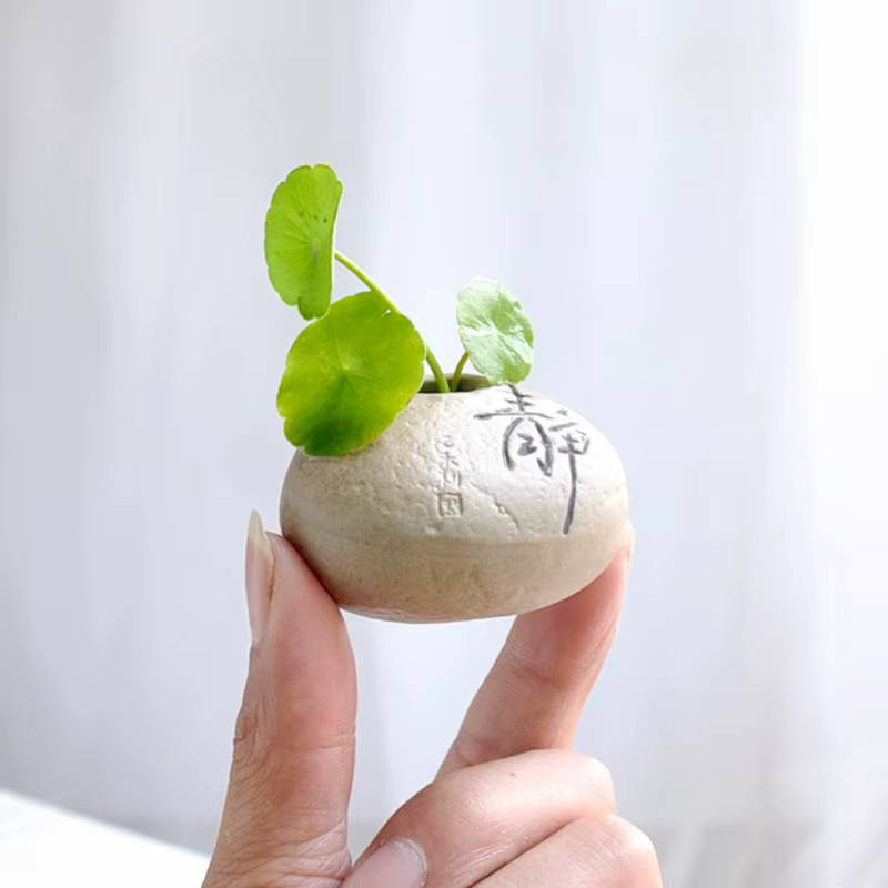 Mini-Keramikvase im chinesischen Zen-Stil mit imitierter Steinoptik für Hydrokultur und Blumenarrangements von Hoeaden - Bild 2