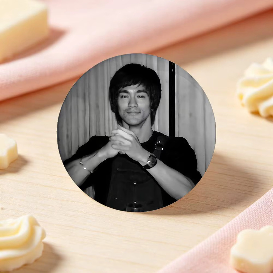 B-Bruce L-Lee Kungfu Brosche, Weiß, Minimalistisch - Bild 2