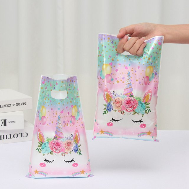 PATIMATE Einhorn Handtasche als Süßigkeiten Tasche und Geschenkverpackung für Kindergeburtstage und Baby Shower in Mehrfarbig - Bild 1